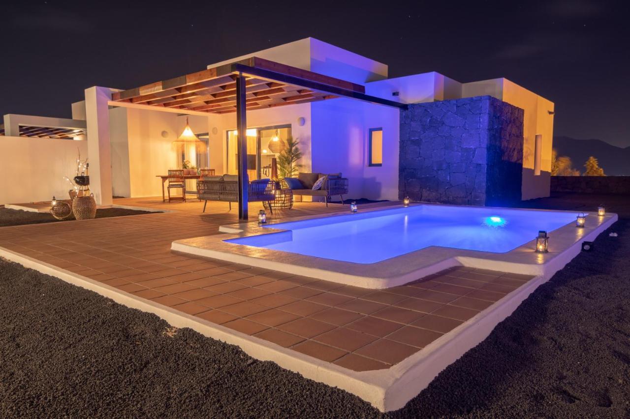 Villa Briseida By Villalia Playa Blanca  Exterior photo
