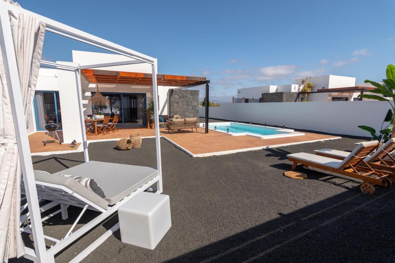 Villa Briseida By Villalia Playa Blanca  Exterior photo